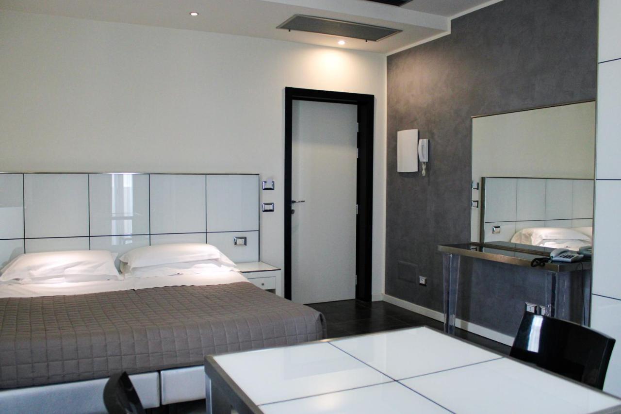 Atmosphere Suite Hotel Rimini Luaran gambar