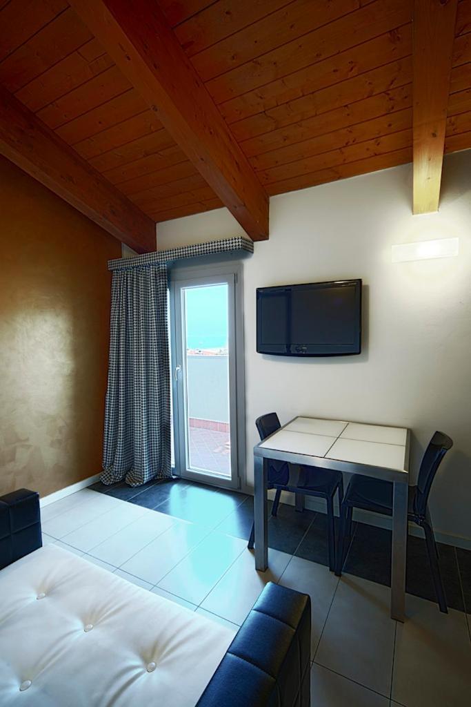 Atmosphere Suite Hotel Rimini Luaran gambar
